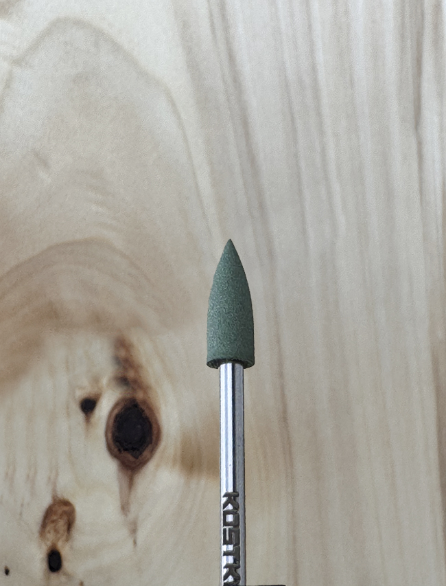 Silicone-Sharp-Cone-4x12mm Silicone Polisher Sharp 4×12 mm - Image 1